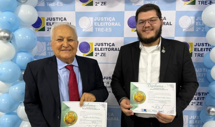 “A idade não me permite errar”, declara Ferraço ao ser diplomado prefeito de Cachoeiro