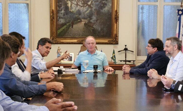 Governador assina projeto de Lei para redução da carga tributária do Gás Natural Veicular