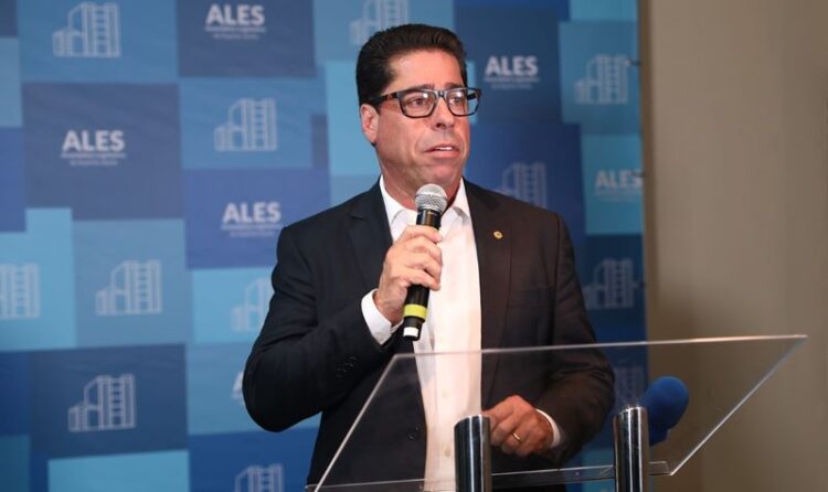 Marcelo Santos confirma apoio a Ricardo Ferraço em 2026