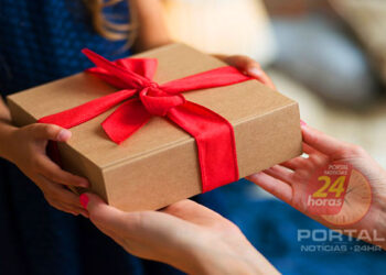 [Natal consciente] Procon-ES orienta consumidores sobre as compras de fim de ano