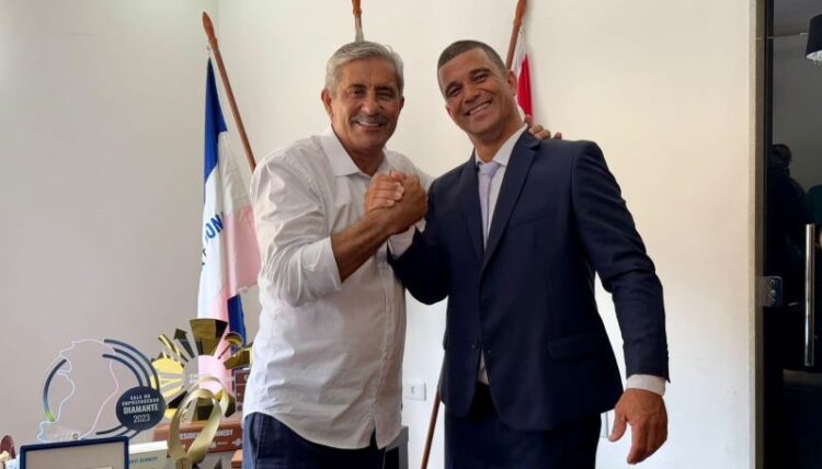 Júnior Gromogol (PSB) assume interinamente a Prefeitura de Presidente Kennedy