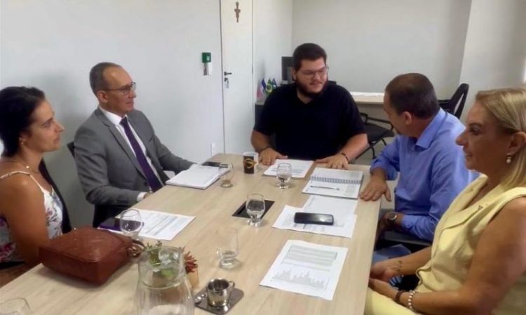 [Cachoeiro] Prefeito em exercício anuncia convocação do cadastro de reserva do concurso público