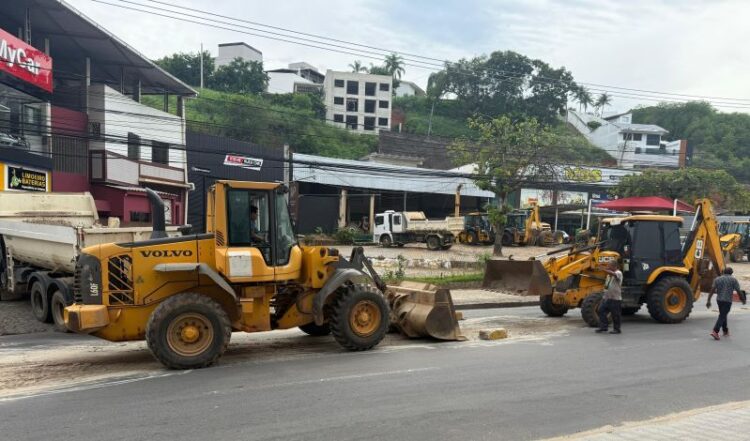 [Cachoeiro] Taxões vão substituir as muretas da Avenida Aristides Campos