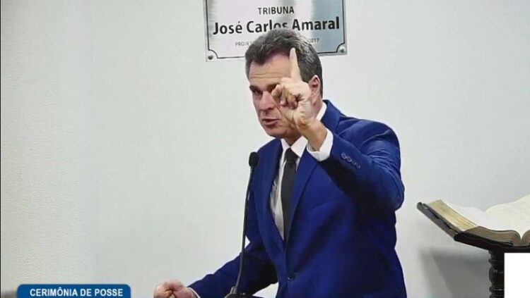 Alexandre Maitan é eleito presidente da Câmara de Cachoeiro