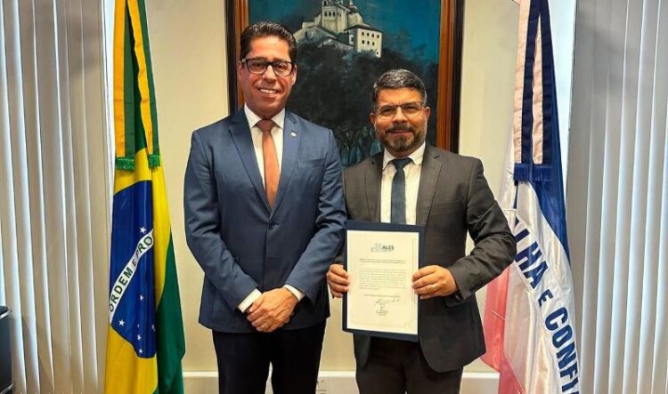 Deputado Allan Ferreira retorna à Assembleia Legislativa do Espírito Santo