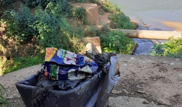 [Cachoeiro] BRK retirou 378 toneladas de resíduos das redes de esgoto em 2024