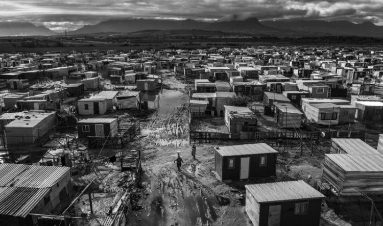 Fragmentos • Insensibilidade preconceituosa