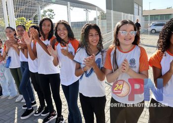 Governo do Estado abre ano letivo de 2025 com expansão do ensino integral e modernização das escolas