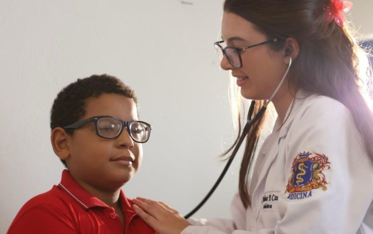 Cachoeiro avança nos índices de saúde pública nos primeiros 100 dias de Ferraço e Júnior Corrêa