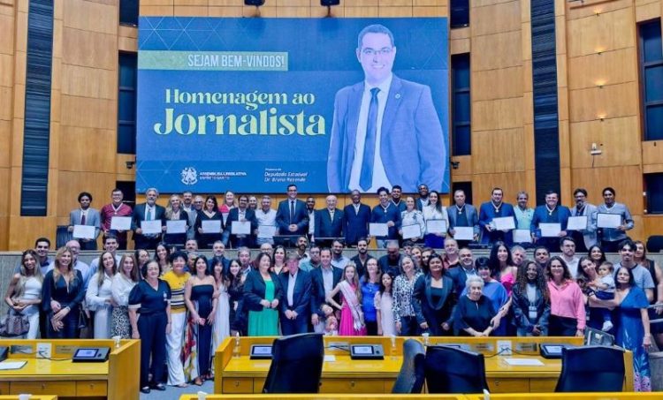 Dr. Bruno Resende homenageia profissionais da comunicação e defende papel da imprensa