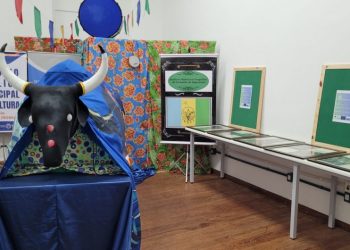[Cachoeiro] Exposição sobre o “Boi Tsunami” é aberta no Palácio Bernardino Monteiro
