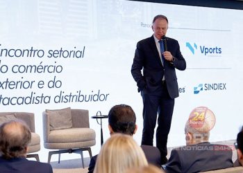 [Casagrande] Governador fortalece protagonismo capixaba em logística e comércio exterior em evento inédito em São Paulo