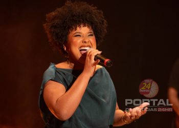 Beatriz Guimarães interpreta com o coração o belo single “Confio em Ti”
