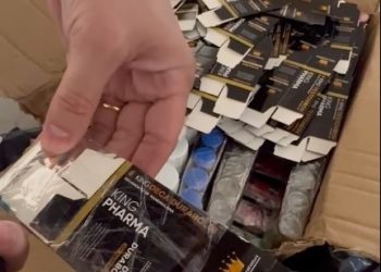 Polícia intercepta carregamento de anabolizande de mulher influencer em Marataízes