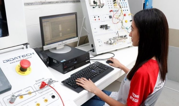 Sedu abre 2.430 vagas para curso de Educação Profissional Técnica de Nível Médio