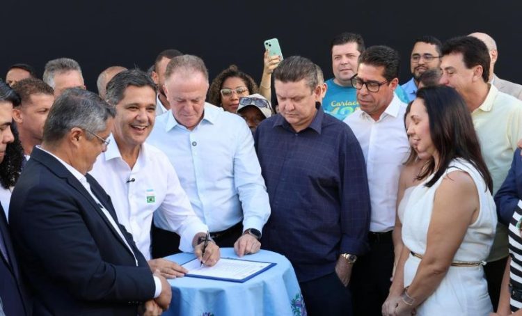 Governo do Estado celebra aniversário de 135 anos de Cariacica com novos investimentos