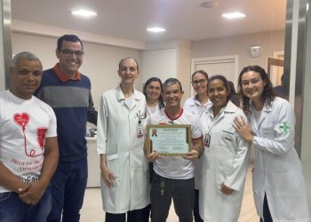 Dr. Bruno Resende participa de campanha de doação de sangue no HECI