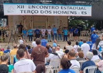 [Vila Velha] Caravana da Diocese de Cachoeiro participa do 12º Encontro Estadual do Terço dos Homens