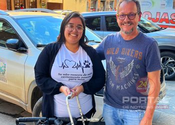 [Vargem Alta] Cadeira de rodas é doada à ONG Protetores por Amor após ação do Dia D de Combate aos Maus-Tratos