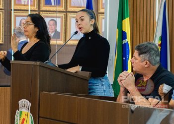 [Guarapari] Vereadora Tainá Coutinho anuncia lançamento do Manual do Cidadão