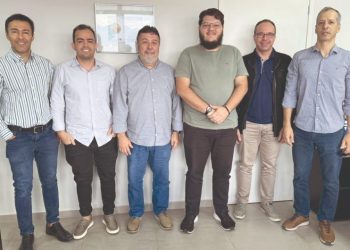 [Cachoeiro] Prefeito em exercício se reúne com contabilistas para discutir desburocratização e desenvolvimento econômico