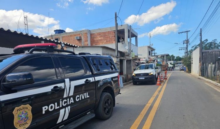 [Kennedy] Polícia Civil flagra furto de energia em distribuidora de bebidas