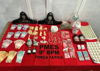 Ações da PM resultam na apreensão de arma e drogas em Cachoeiro de Itapemirim