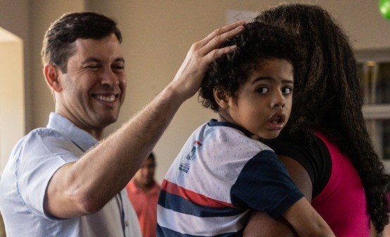 Vila Velha amplia educação inclusiva com mais vagas, professores e assistentes