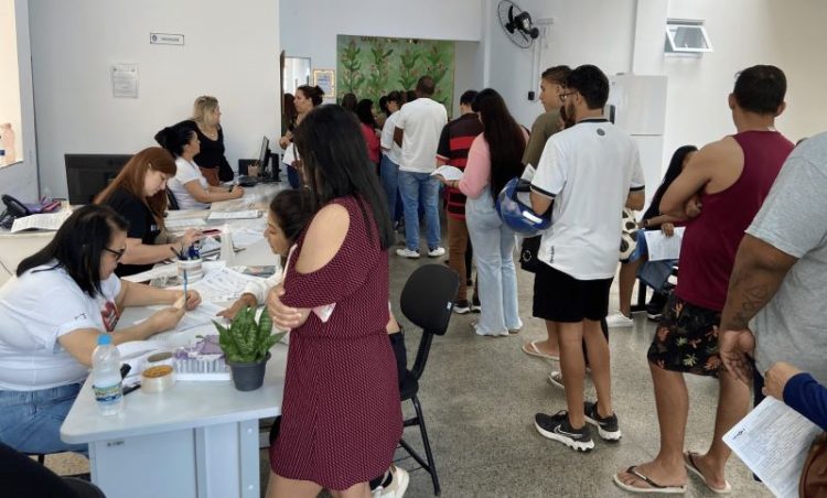 [Marataízes] Doação de sangue no CAPS tem apoio dos grupos Gota que Faltava