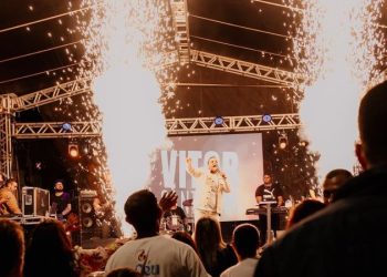 [Castelo] Show de Vitor Santanna é destaque na Festa de Nossa Senhora da Penha, neste sábado (9)