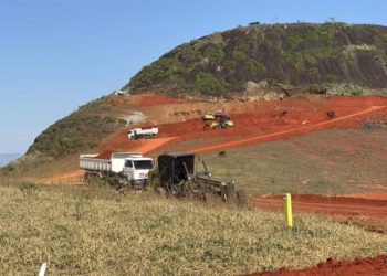 [Kennedy] Obras avançam na pedreira que fornecerá rochas para quebra-mar do Porto Central