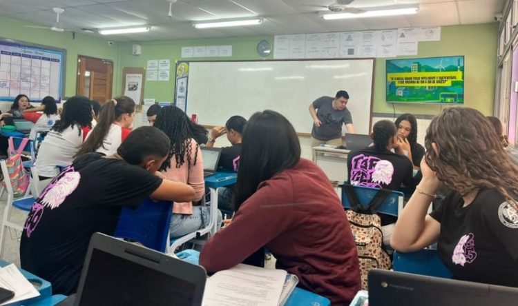 Escolas da Rede Estadual realizam atividades inovadoras no Dia D da Tecnologia