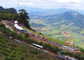 Castelo sediará o ‘Campeonato Mundial de Parapente’ entre os dias 30 de agosto e 13 de setembro