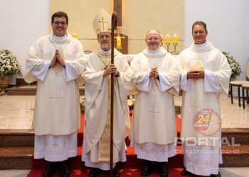 Três Diáconos Permanentes são ordenados para o serviço na Diocese de Cachoeiro