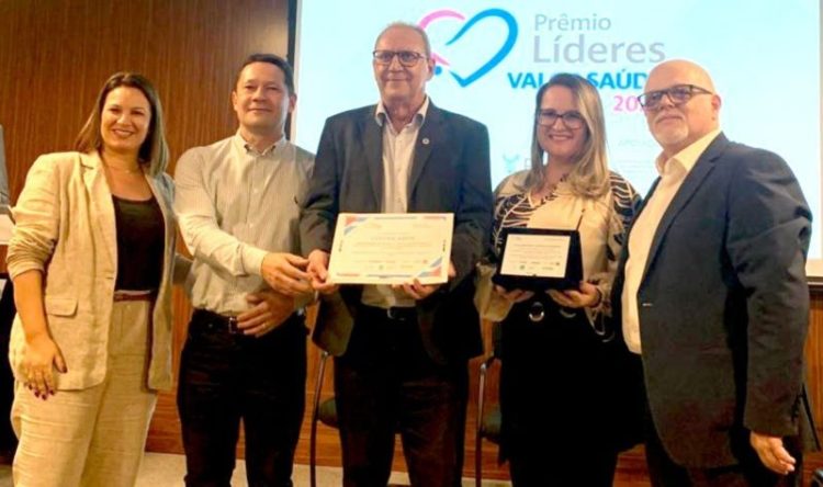 Hospital Evangélico de Cachoeiro recebe premiação nacional em seis áreas da saúde
