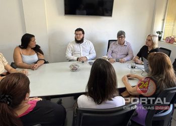 [Cachoeiro] Município vai garantir pagamento do piso nacional aos professores da rede municipal