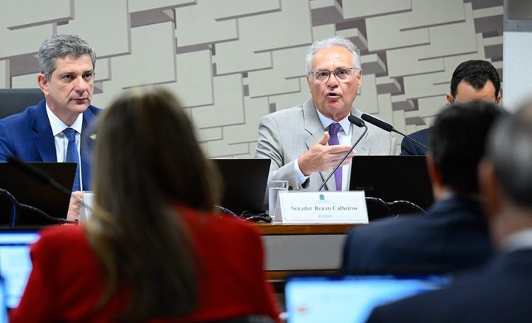 CAE aprova isenção do Imposto de Renda até R$ 5 mil; proposta vai à Câmara Federal