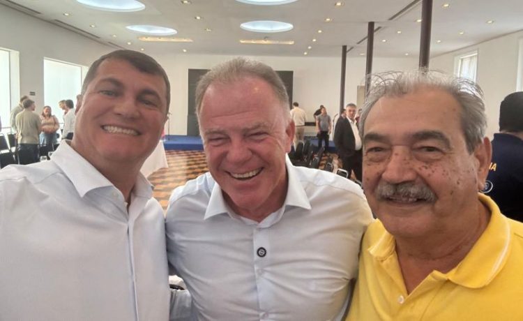 [Marataízes] Prefeito consegue junto ao Governo do Estado mais recursos para serviços de água e esgoto