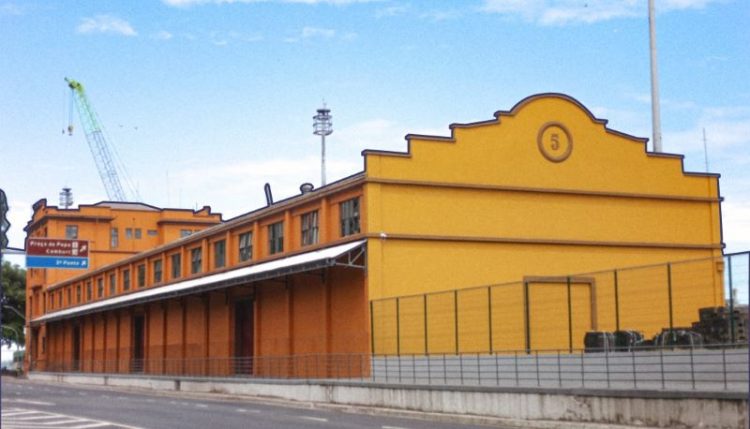 Exposição “Baía de Vitória: Outras Margens Possíveis” ocupa o Armazém 5, a partir desta quinta (29)