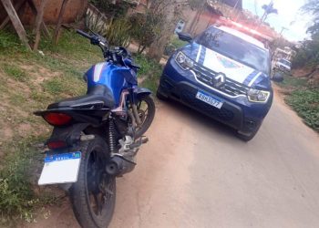 GCM recupera motocicleta furtada abandonada em Cachoeiro