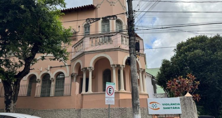 [Cachoeiro] Transporte de pacientes passa a ser agendado em novo endereço