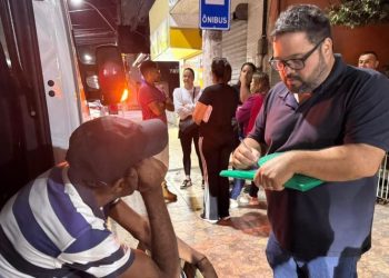 [Marataízes] Assistência Social presta auxílio a pessoas em situação de rua