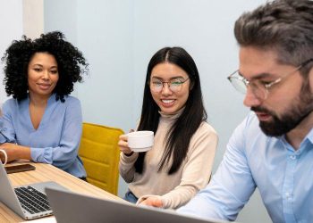 [Vila Velha] Palestra ensina empreendedor a comercializar com o poder público