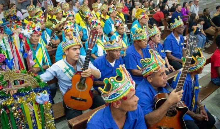 Cáritas Diocesana vai premiar grupos de Folia de Reis com R$ 5 mil