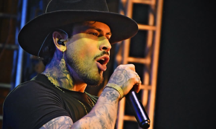 [Fenômeno Capixaba] Cachoeirense Alvaro Nobre vai comandar Réveillon para 1 milhão de pessoas