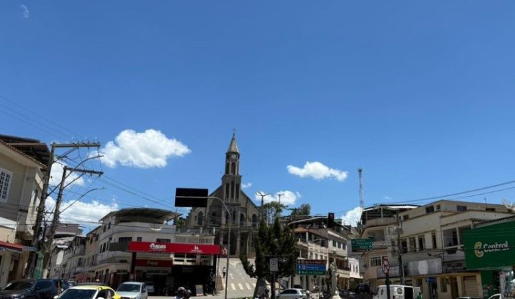 [Muniz Freire] Onda de calor com temperaturas acima da média no Caparaó