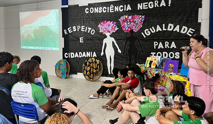 Escola de Guaçuí realiza seminário interdisciplinar sobre cultura africana e educação antirracista