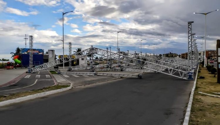 [Marataízes] Prefeitura prioriza espaços para comerciantes na 116ª Festa das Canoas