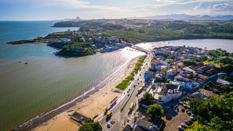 [Anchieta] Praia Central recebe evento com esporte, música e solidariedade neste sábado (7)