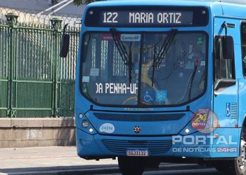 Ceturb-ES tem programação especial de ônibus e Aquaviário para desfile de Carnaval de Vitória